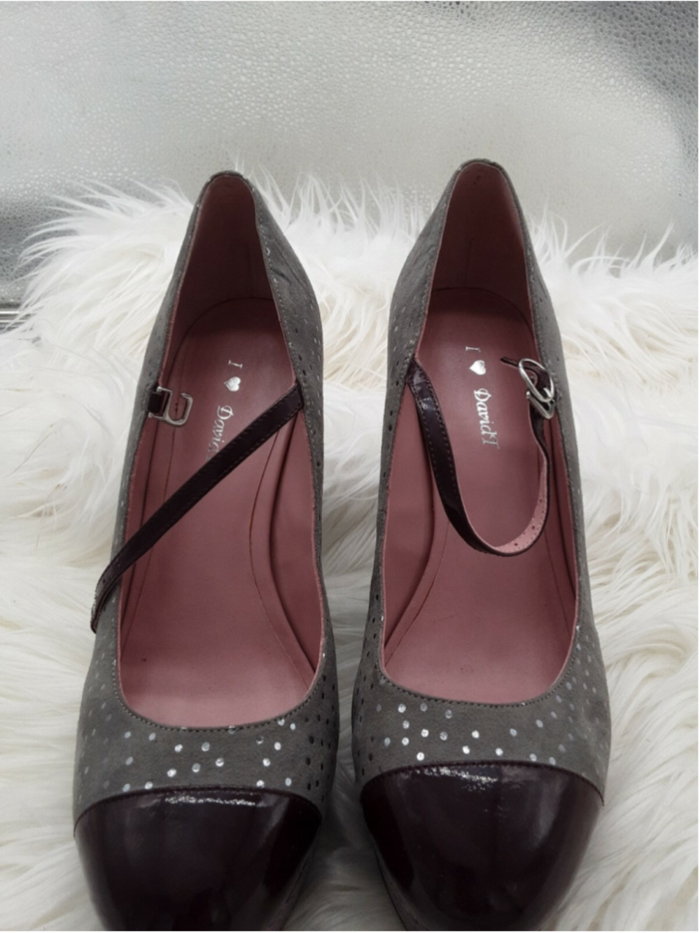 David Tate Ankle Strap Mary Janes Sweet Pumps Round Toe Wedge Heel size 7 US